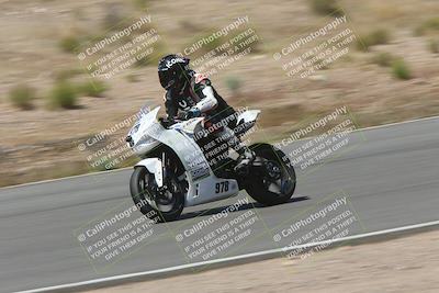 media/Apr-20-2025-AHRMA (Sun) [[393a79c373]]/Race/Group 3/Turn 4b/